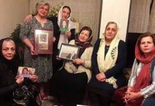 La mère d’une victime du soulèvement de 2009 en Iran : il est temps pour les tyrans de pleurer La mère d’une victime du soulèvement de 2009 en Iran : il est temps pour les tyrans de pleurer