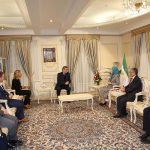 Iran – Rencontre avec Gérard Deprez, membre de la commission du budget du Parlement européen à Auvers-sur-Oise Iran - Rencontre avec Gérard Deprez, vice-président de la commission du budget du parlement européen
