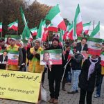 Iran : Commémoration des martyrs de l’OMPI/MEK de l’attaque par missile de 2015 Iran : Commémoration des martyrs de l’OMPI/MEK de l’attaque par missile de 2015