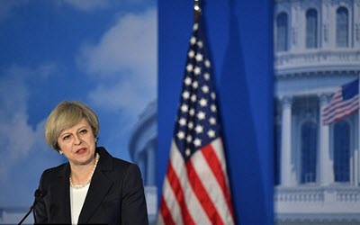 Theresa May prévient Donald Trump contre la « mauvaise influence de l’Iran »