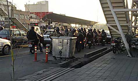 Iran – Déploiement des unités anti-émeutes à Téhéran pour empêcher toute manifestation de soutien avec les habitants de la province de Khouzestan 