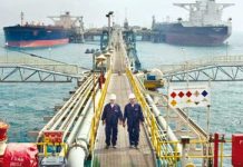 Le budget de l’Iran s’appuie davantage sur le pétrole ; Déficit budgétaire de 3,4 milliards de dollars Le budget de l'Iran s'appuie davantage sur le pétrole ; Déficit budgétaire de 3,4 milliards de dollars