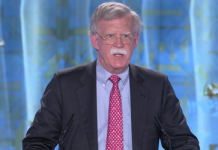 John Bolton a pris part à la célébration du Nouvel An de la Résistance iranienne John Bolton a pris part à la célébration du Nouvel An de la Résistance iranienne