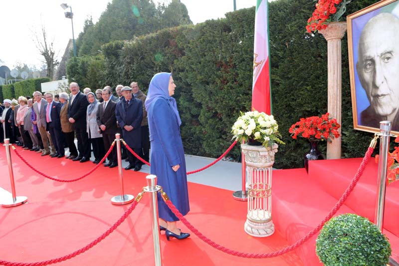 Hommage au grand Mossadegh L'ancien Premier ministre iranien pour le 50e anniversaire de sa disparition