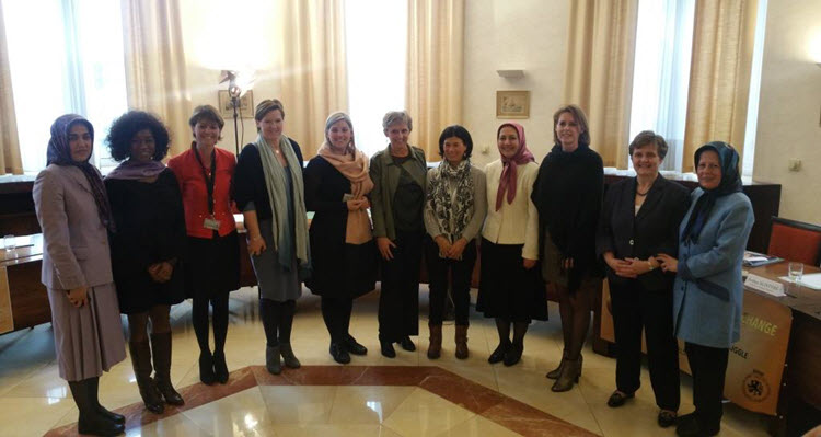 La Journée internationale des droits des femmes – Les parlementaires belges et européens organisent une réunion avec les femmes iraniennes