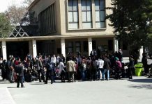 Iran – Protestation des étudiants de l’Université de Téhéran contre la privation de l’enseignement supérieur Protestation des étudiants de l’Université de Téhéran contre la privation de l’enseignement supérieur