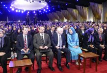Réaction hystérique du ministère des Affaires étrangères des mollahs sur la rencontre du sénateur McCain avec Maryam Radjavi Réaction hystérique du ministère des Affaires étrangères des mollahs sur la rencontre du sénateur McCain avec Maryam Radjavi