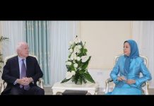 Le sénateur McCain rend visite aux membres de l’OMPI d’Achraf à Tirana