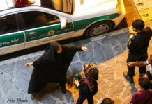 Iran – 55 hommes et femmes arrêtés lors d’une soirée Iran – 55 hommes et femmes arrêtés lors d’une soirée