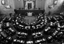 Iran : l’Assemblée des experts avoue le manque de légitimité du régime des mollahs Iran : l'Assemblée des experts avoue le manque de légitimité du régime des mollahs