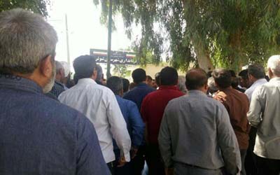 Iran - Les travailleurs d’une usine sucrière protestent