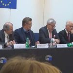 Le Vice-président du PE condamne la politique de complaisance de l’UE envers le régime iranien Le Vice-président du PE condamne la politique de complaisance de l’UE envers le régime iranien