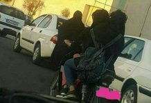 Deux filles arrêtées pour avoir fait de la moto Deux filles arrêtées pour avoir fait de la moto