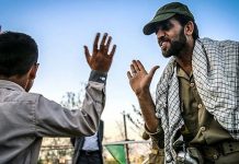 Le régime iranien enrôle des mineurs afghans pour combattre à l’étranger Le régime iranien enrôle des mineurs afghans pour combattre à l’étranger