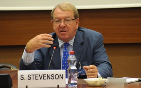 L’EIFA salue la nouvelle stratégie américaine envers l’Iran et la mise sur liste noire des Pasdaran