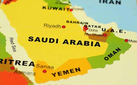 L'Arabie Saoudite ferme les ports du Yémen après que les Houthis soutenus par le régime iranien ont lancé une attaque de missile contre Riyad