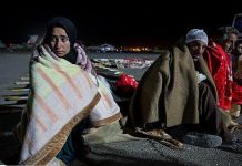 Iran : La priorité des mollahs est de dissimuler l’ampleur de la catastrophe et d’empêcher l’explosion de la colère populaire dans les zones sinistrées Iran : La priorité des mollahs est de dissimuler l’ampleur de la catastrophe et d'empêcher l’explosion de la colère populaire dans les zones sinistrées