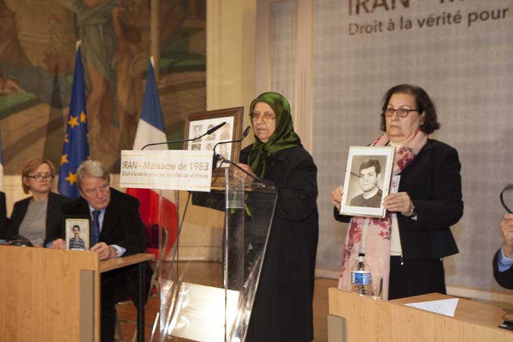 Bernard Kouchner : La justice internationale doit se saisir du dossier de l’ignoble massacre de 88 en Iran