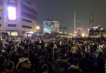 Iran : Manifestations et affrontements incessants dans des dizaines de villes au 7ème jour du soulèvement – Vidéo Iran : Manifestations et affrontements incessants dans des dizaines de villes au 7ème jour du soulèvement