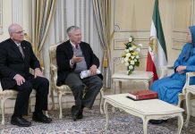 Des législateurs américains rencontrent Maryam Radjavi Des législateurs américains rencontrent Maryam Radjavi