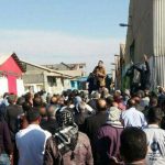 Les forces répressives attaquent violemment les grévistes de l’usine sucrière Haft Tappeh en Iran Les forces répressives attaquent violemment les grévistes de l’usine sucrière Haft Tappeh en Iran