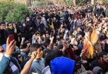 Iran – Un ancien responsable du VEVAK: c’est l’OMPI a appelé pour la première fois à en finir avec les « modérés » Iran-protestation
