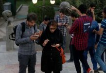 Un député du régime iranien : les gens ne font pas confiance aux applications nationales de messagerie instantanée Iran-messaging_apps