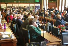 Les députés britanniques appellent à soutenir la quête de liberté des femmes iraniennes Les députés britanniques appellent à soutenir la quête de liberté des femmes iraniennes
