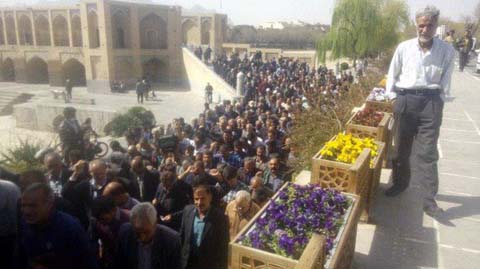 Iran-agriculteurs-Ispahan