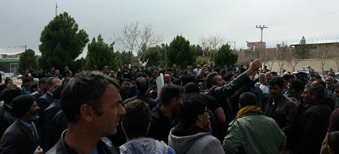 Les agriculteurs iraniens manifestent pour le droit à l'eau