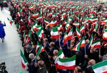 L’Europe devrait empêcher les Services Secrets des mollahs de nuire aux réfugiés Iraniens en Albanie Speech-by-Maryam-Rajavi-AshrafـIran_Albany