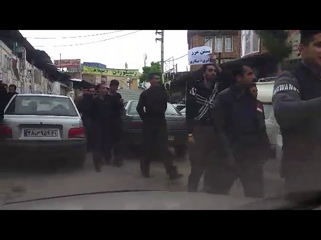 Iran, Javanrood, le 16 avril, « nous n&rsquo;avons pas de pain dans notre panier »