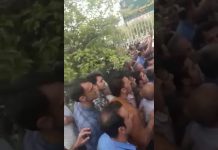 Iran, Kazeron, le 10 avril, manifestation en face du gouvernorate
