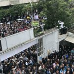 Manifestations du 1er mai avec le slogan : « Les travailleurs détenus devraient être libérés »; arrestations à Téhéran et à Saghez iran tehran 1ermai