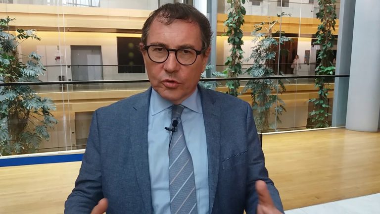 Le Message de l’eurodéputé Robert Rochefort en soutien au mouvement pour la liberté en Iran