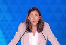 Ingrid Betancourt au grand rassemblement pour la Résistance iranienne à Villepinte 30 juin 2018