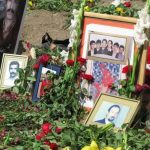 Arrestation de proches des victimes au trentième anniversaire du massacre de 1988 des prisonniers politiques 1988 massacre Iran
