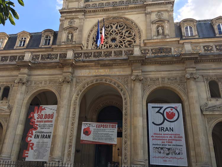 Le 30e anniversaire du massacre des prisons en Iran à la mairie du 1er arrondissement de Paris