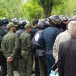 Vidéos / Iran : Deuxième jour de soulèvement à Ispahan, avec les slogans ‘’mort au dictateur’’, ‘’Khamenei, honte à toi ! Dégage ! Iran : Deuxième jour de soulèvement à Ispahan