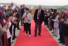 Des députés allemands visitent l’OMPI en Albanie et rencontrent les politiques du pays Des députés allemands visitent l'OMPI en Albanie et rencontrent les politiques du pays