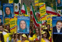 The Guardian diabolise l’opposition démocratique iranienne au profit du régime théocratique