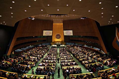 L'Assemblée générale des Nations Unies adopte une 65eme résolution condamnant les abus des droits humains en Iran