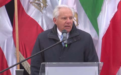 Robert Torricelli : Demain, c'est la fin du régime en Iran