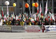 Vidéo – Les sympathisants de la Résistance iranienne exhortent la conférence de Munich à expulser Zarif Les sympathisants de la Résistance iranienne exhortent la conférence de Munich à expulser Zarif