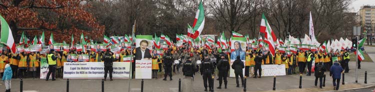 La deuxième journée du rassemblement pour un Iran Libre au Sommet de Varsovie