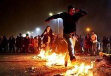 Tchaharchanbé Souri, fête du feu à travers l’Iran, s’est transformée en mouvement de protestation contre le régime des mollahs Tchaharchanbé Souri, fête du feu à travers l'Iran