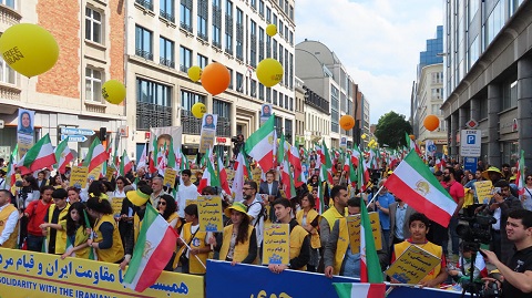 L’OMPI organise des manifestations à l’échelle mondiale pour un " Iran libre " - Washington Times