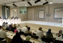 Conférence à Achraf-3 sur les droits des femmes en Iran Conférence à Achraf-3 sur les droits des femmes en Iran