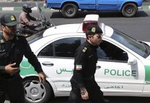 52 jeunes arrêtés pour avoir participé à un parti mixte en Iran 52 jeunes arrêtés pour avoir participé à un parti mixte en Iran