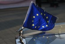 L’UE avertit le régime iranien qu’il pourrait se retirer de l’accord sur le nucléaire en raison de violations de Téhéran